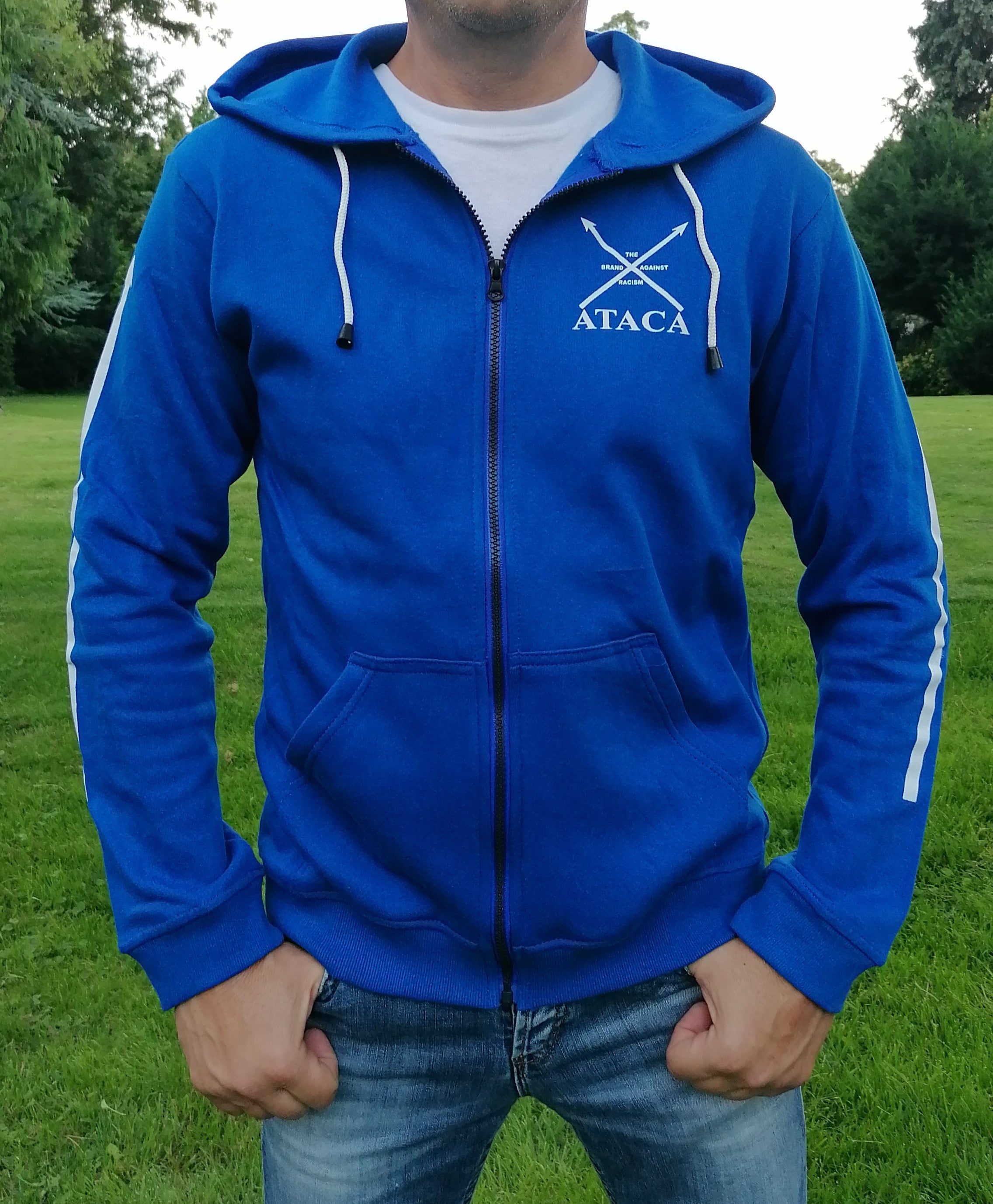Kapuzenjacke / ZIP Hoodie blau - weiss