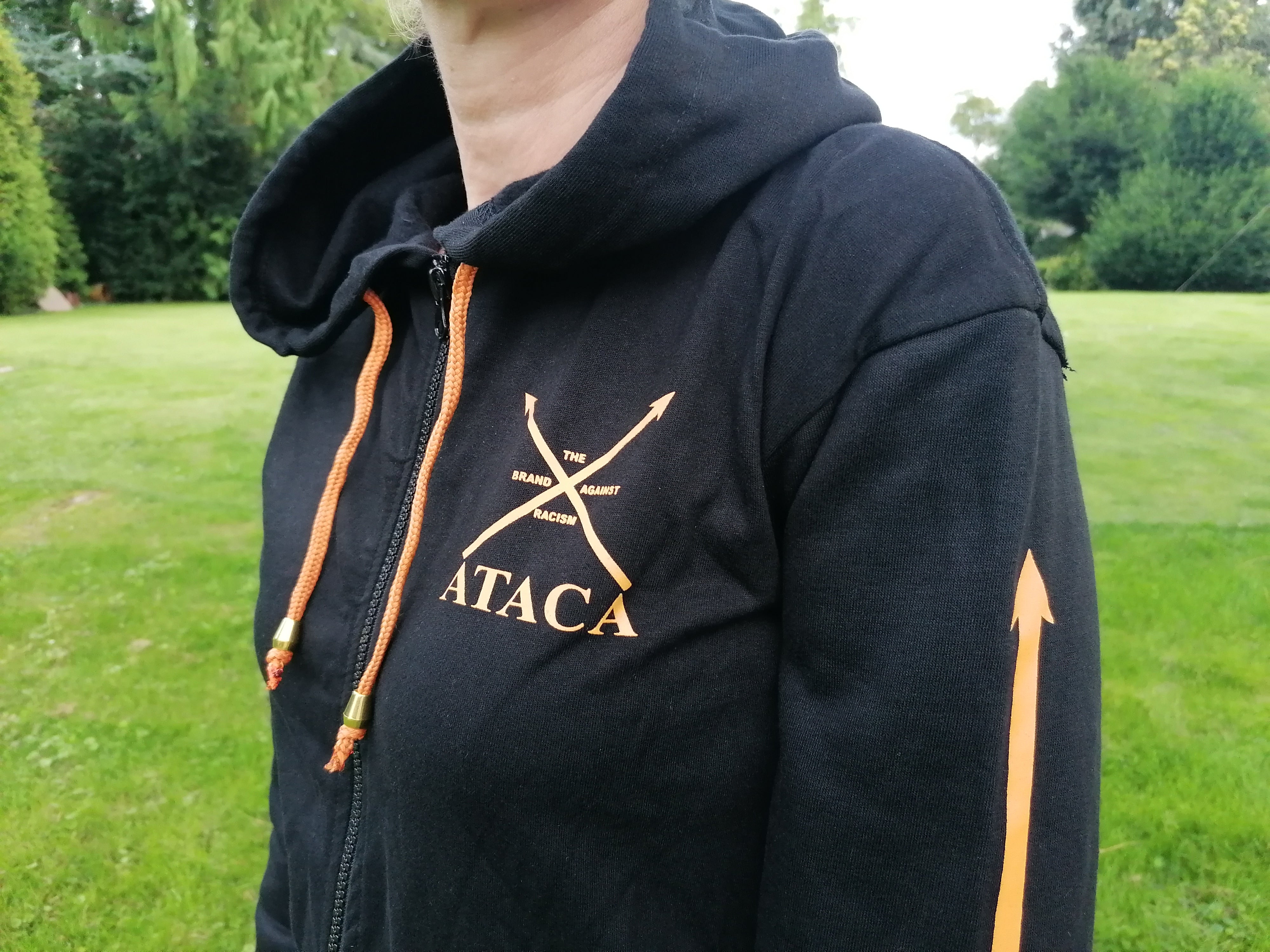 Sudadera Con Capucha Cremallera Negro / Naranja